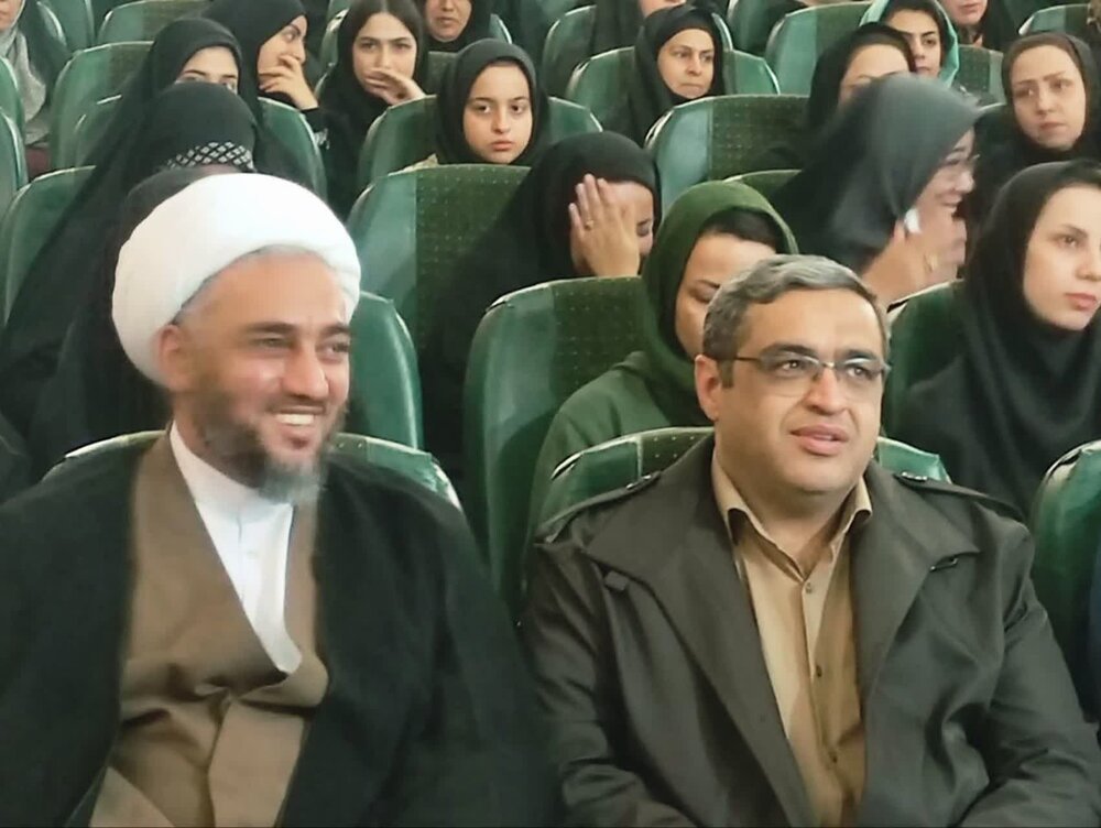 همایش «پناهگاه قلب» با محوریت آموزش تکنیک‌های قرآنی در بم برگزار شد | اخبار کرمان و شهرستان ها