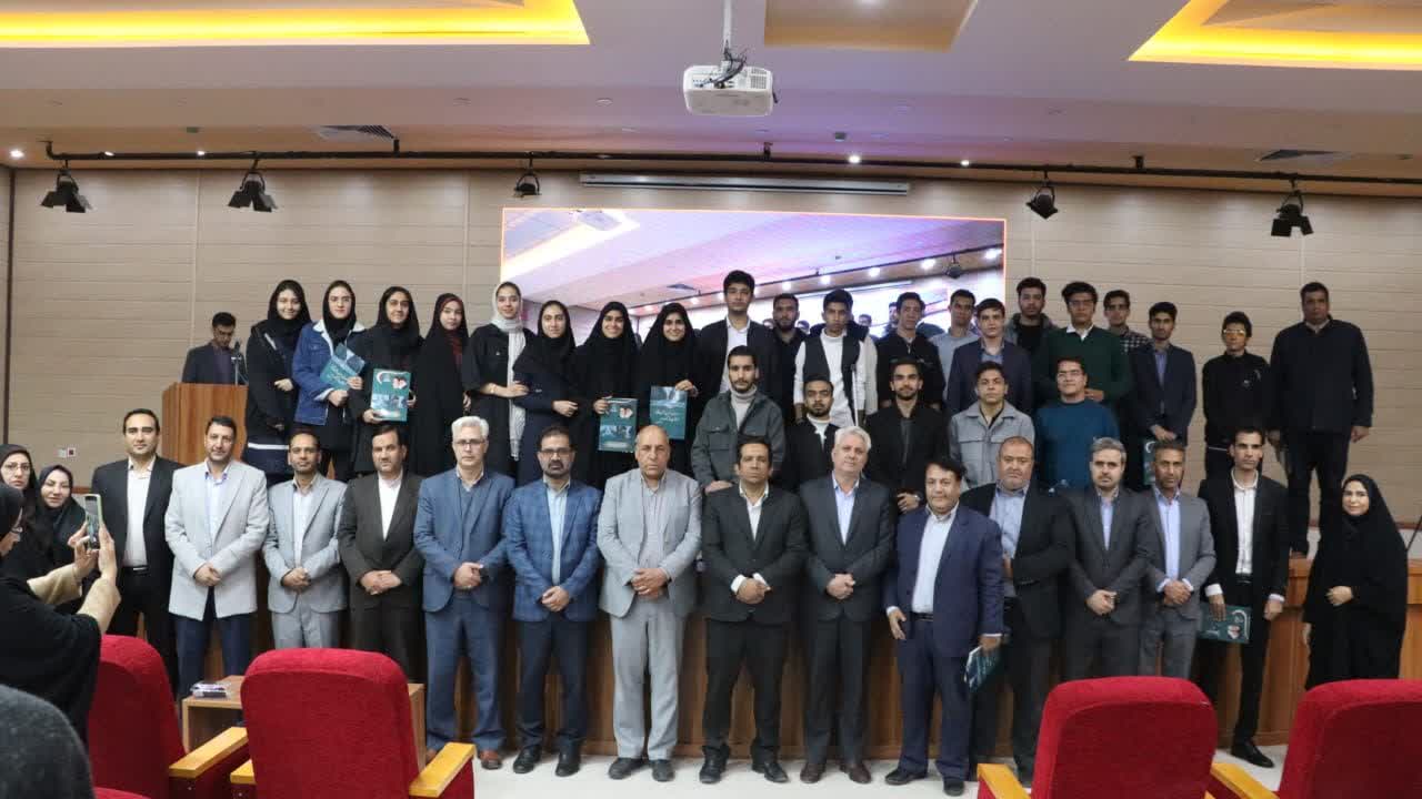 دانش‌آموزان کرمانی رتبه اول کشوری را کسب کردند