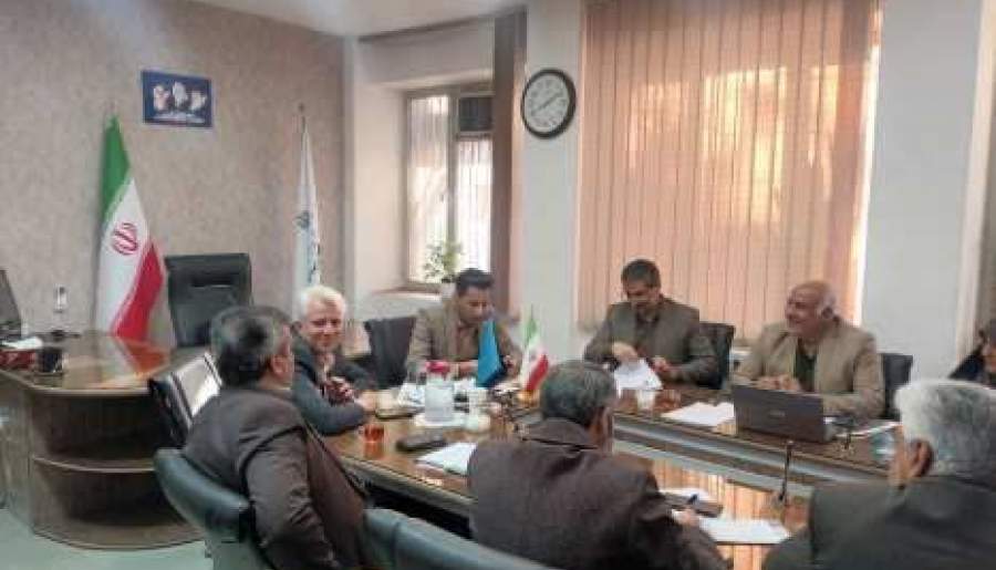 قدردانی از جایگاه معلم وظیفه ملی است