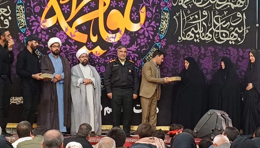 تکریم از مادران و همسران شهدا در زرند | اخبار استان کرمان