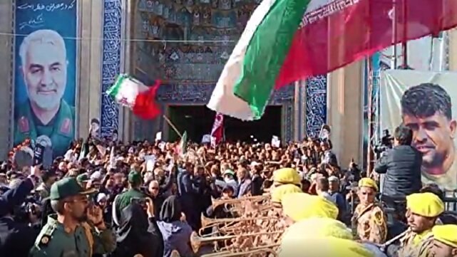 پیکر مطهر شهید امنیت احد زرنگی‌پور در کرمان تشییع شد | خبر کرمان