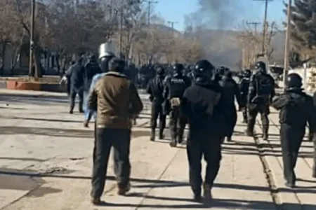 10 نکته درباره ملکشاهی از «وضعتان چونه؟» تا سلحشوری در جنگ