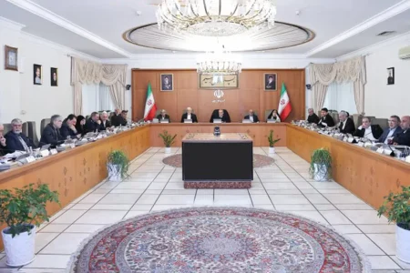 پزشکیان: در اسرع وقت محدودیت اینترنت برطرف شود