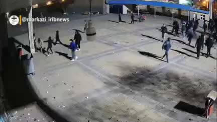 فیلم/ تصاویری از حمله آشوبگران به مصلی بیت المقدس اراک