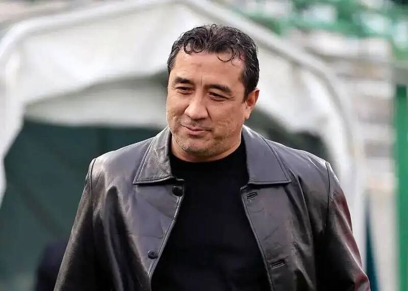 خداداد عزیزی: شایعات درباره اسکوچیچ واقعیت ندارد