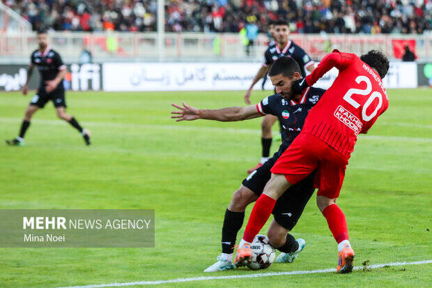 دلایل شکست ناباورانه پرسپولیس برابر فولاد