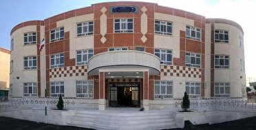 کرمان پیشتاز مدرسه‌سازی با مسئولیت اجتماعی؛ استاندار: مشارکت بنگاه‌ها باید فراگیر شود