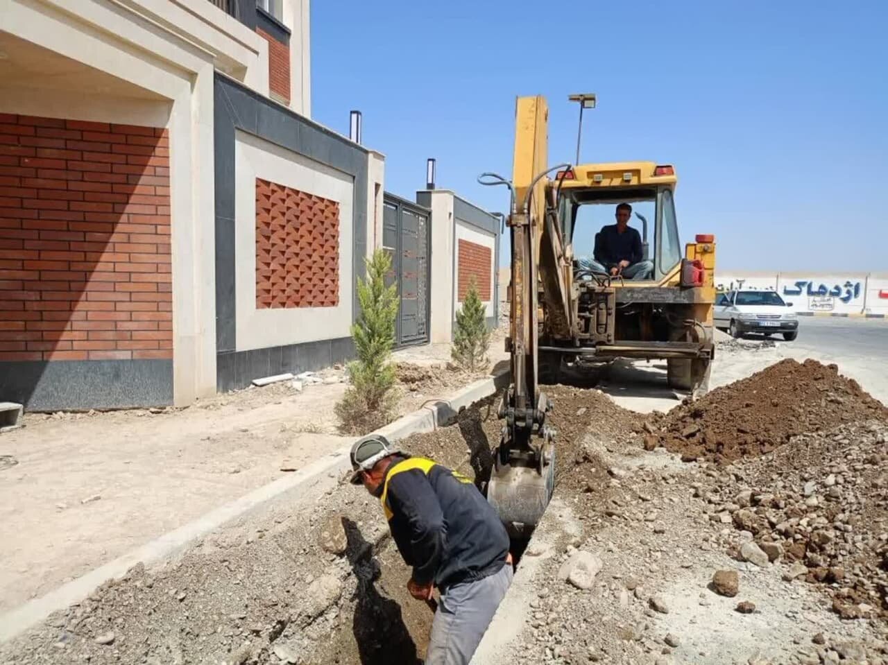 گسترش شبکه آبرسانی کرمان؛ توسعه ۱۸۷ کیلومتر شبکه توزیع و اجرای ۹۲ کیلومتر خط انتقال