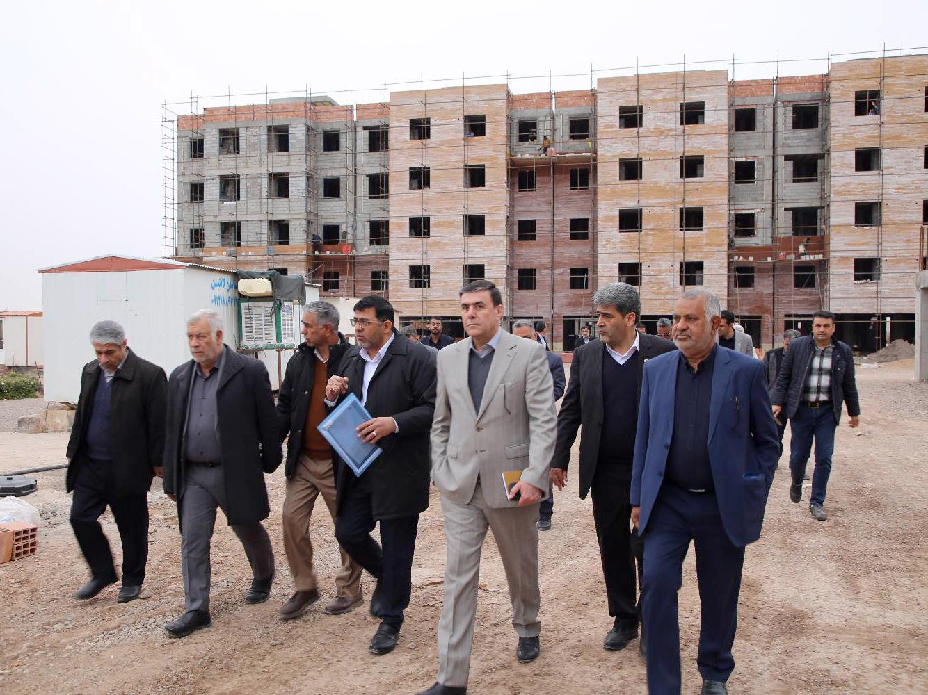 خانه‌دار شدن ۱۵۸ هزار خانوار ایرانی با تسهیلات نهضت ملی بانک مسکن / تامین مالی بیش از ۱۰ هزار واحد در کرمان