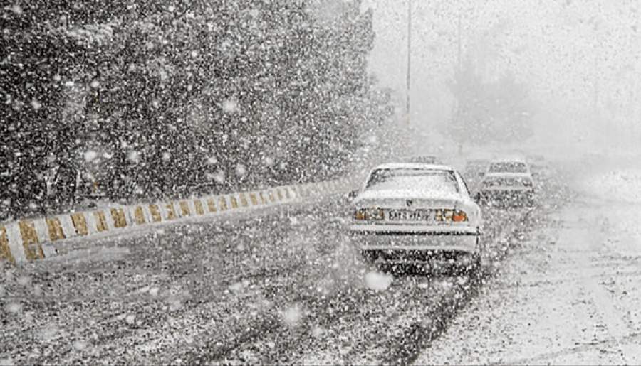 بارش برف در محور جیرفت – ساردوئیه | اخبار استان کرمان