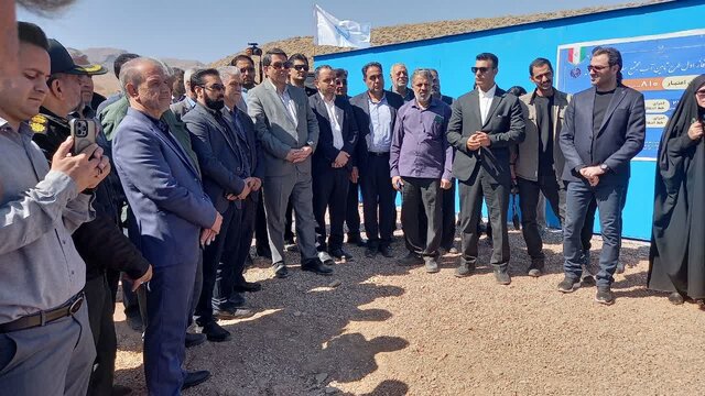 کلنگ‌زنی خط انتقال و افتتاح طرح آبرسانی به چندین روستای زرند | اخبار کرمان و شهرستان ها