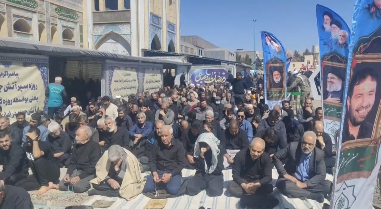 جمعه خون؛ کرمان از سجده تا قیام +تصاویر | خبر کرمان