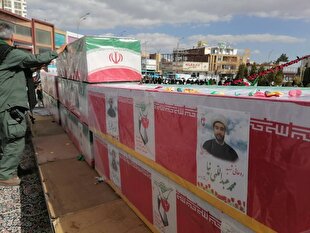 برگزاری مراسم تشییع ۷ شهید جنگ رمضان همراه با مراسم بیعت با رهبر انقلاب | خبر کرمان