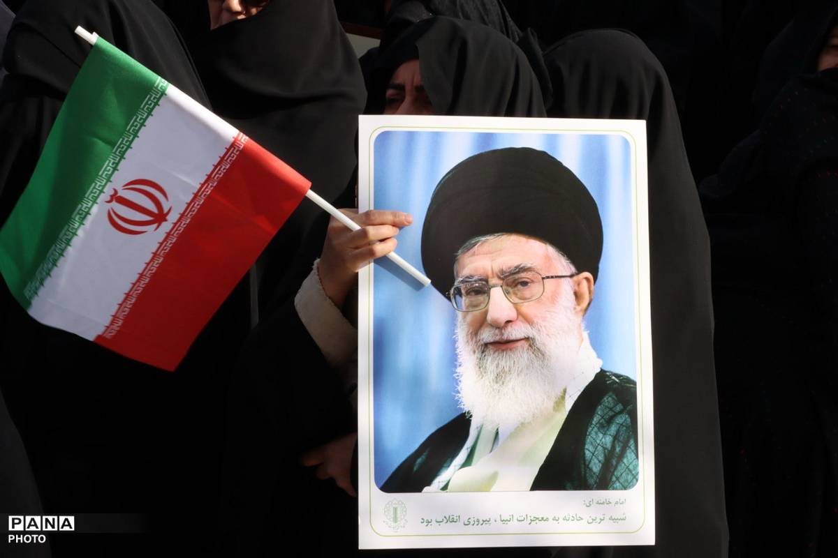پیوند نسل جدید با انقلاب اسلامی عمیق، استوار و ناگسستنی است