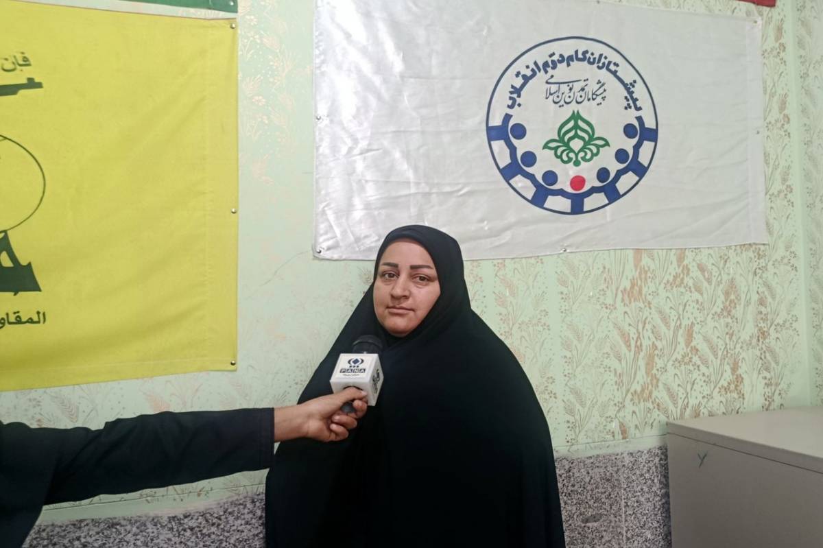 امروز معلمان و دانش آموزان درس جهاد را مشق می کنند