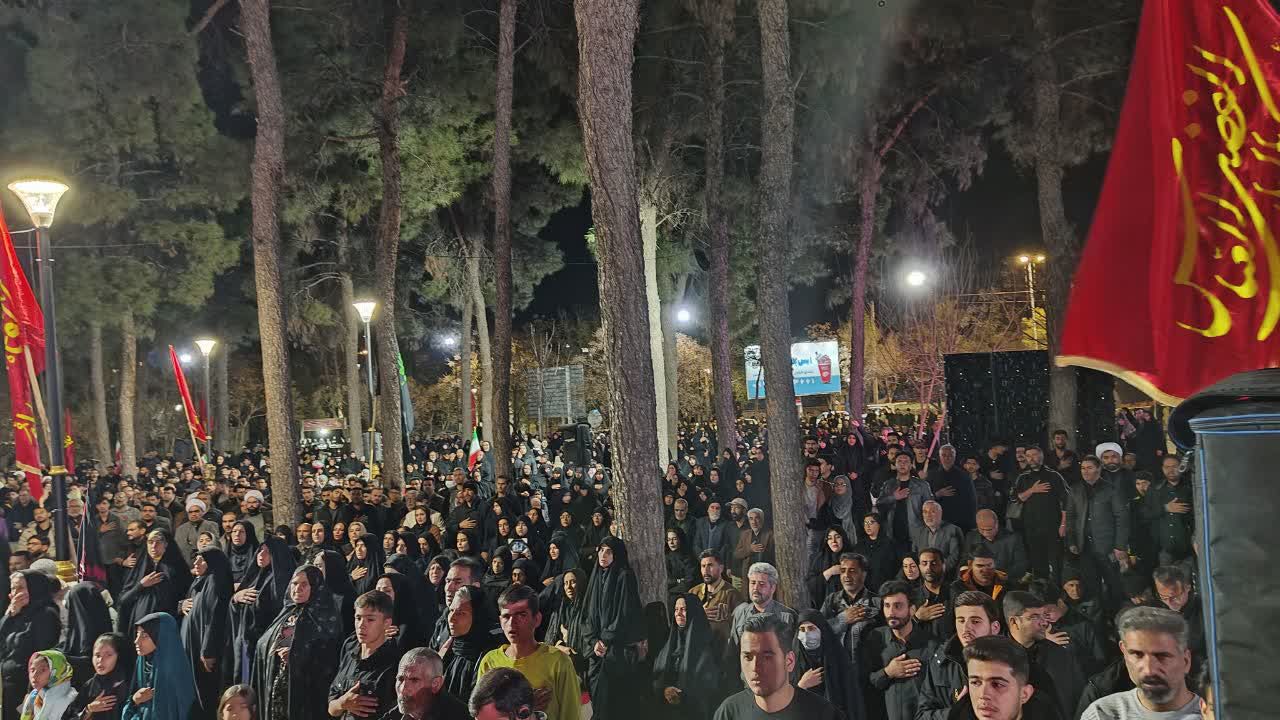 سیرجان در سوگ امام اول شیعیان و رهبر شهید غرق در ماتم بود | اخبار سیرجان