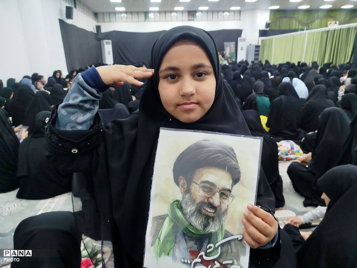 بیعت دهه نودی های رودباری با امام امت