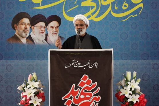 امام جمعه رفسنجان:نصرت مظلومان بر ظالمان وعده قطعی الهی است/ پاسخ کوبنده ایران به تهدیدهای خارجی | اخبار رفسنجان