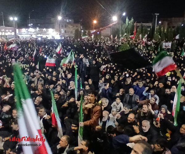 سیل حضوری که برای میدان‌داری به خیابان آمدند