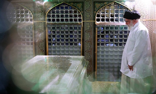 چشمانی که مات آمدنِ «قائد امت» ماند | اخبار سیاسی