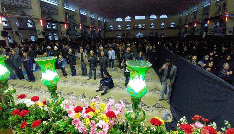 مصلای شهربابک میزبان عزاداران شهادت رهبر انقلاب | اخبار استان کرمان