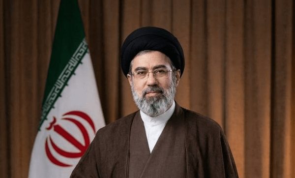 رهبر انقلاب:فصل نوین خلیج فارس و تنگه هرمز در حال رقم خوردن است | اخبار رفسنجان