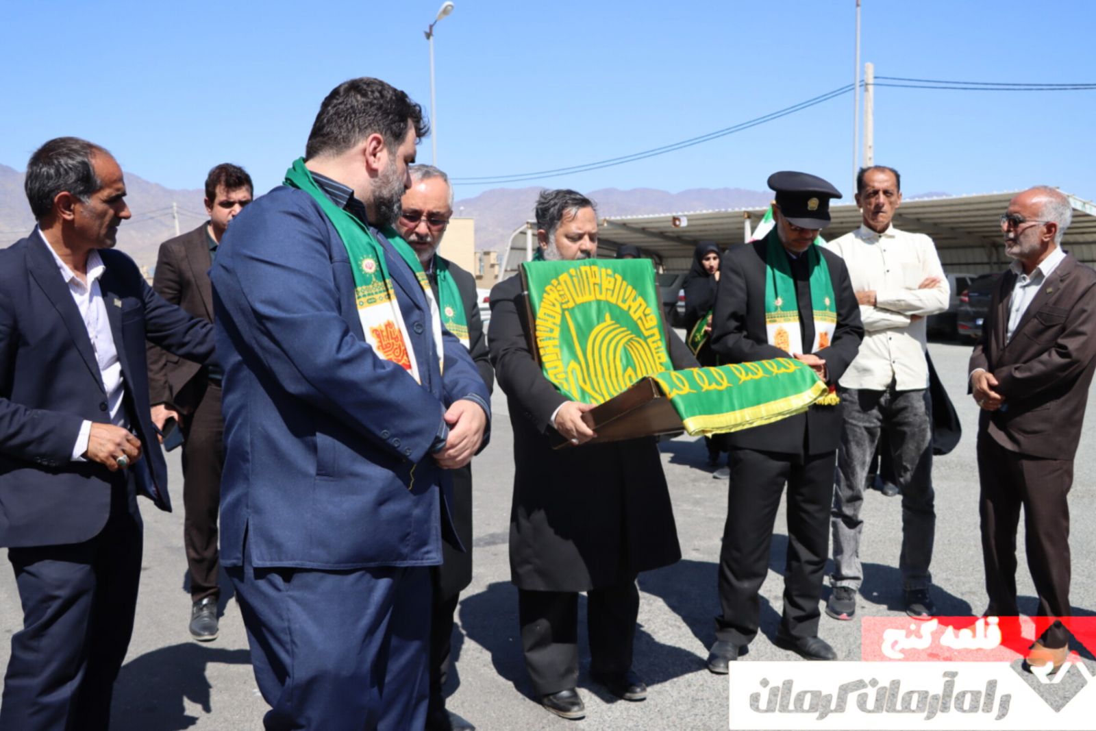 بیمارستان قلعه‌گنج میزبان پرچم متبرک رضوی | اخبار استان کرمان