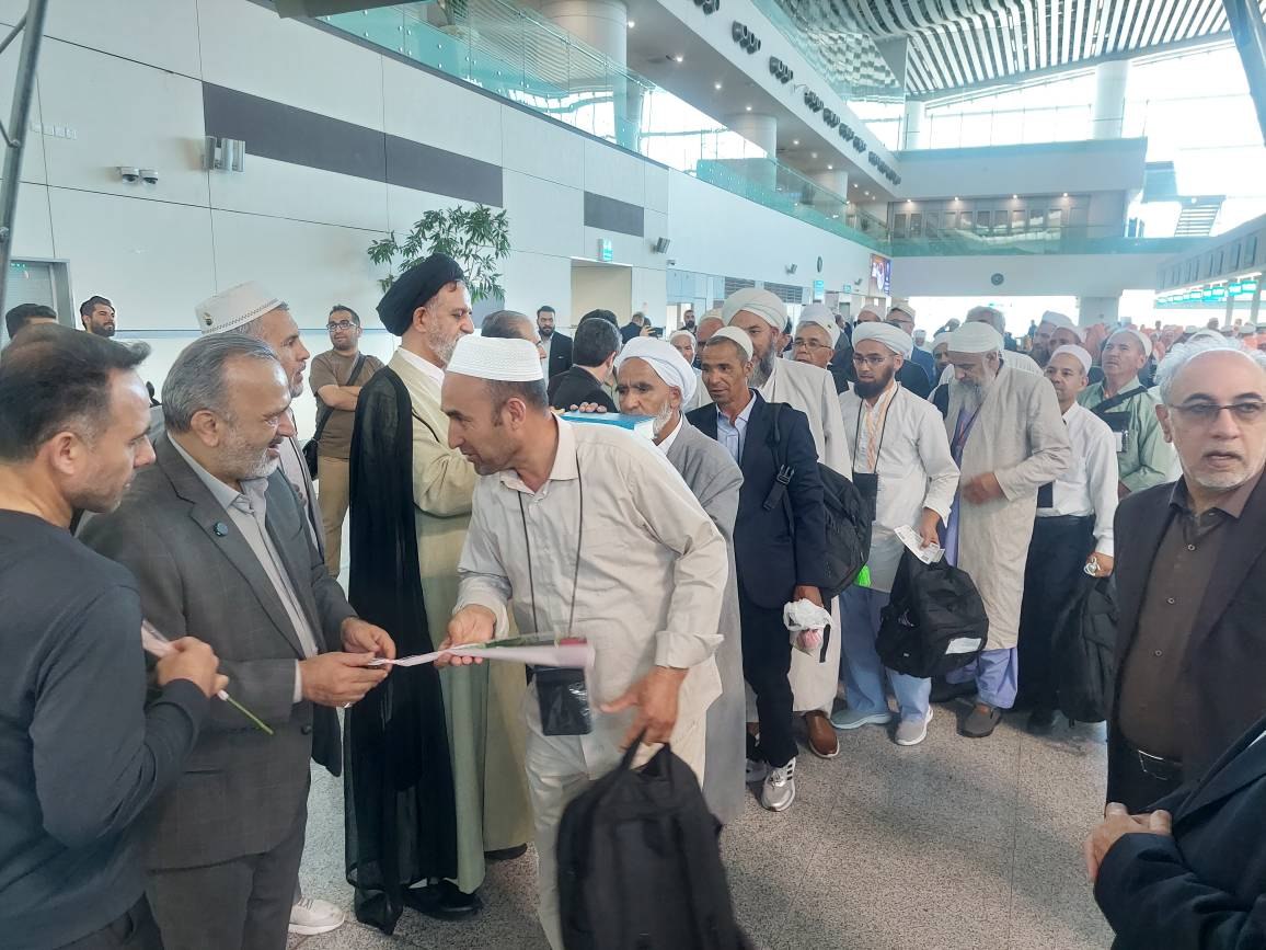 نخستین پرواز زائران ایرانی حج تمتع ۱۴۰۵ رهسپار مدینه منوره شد