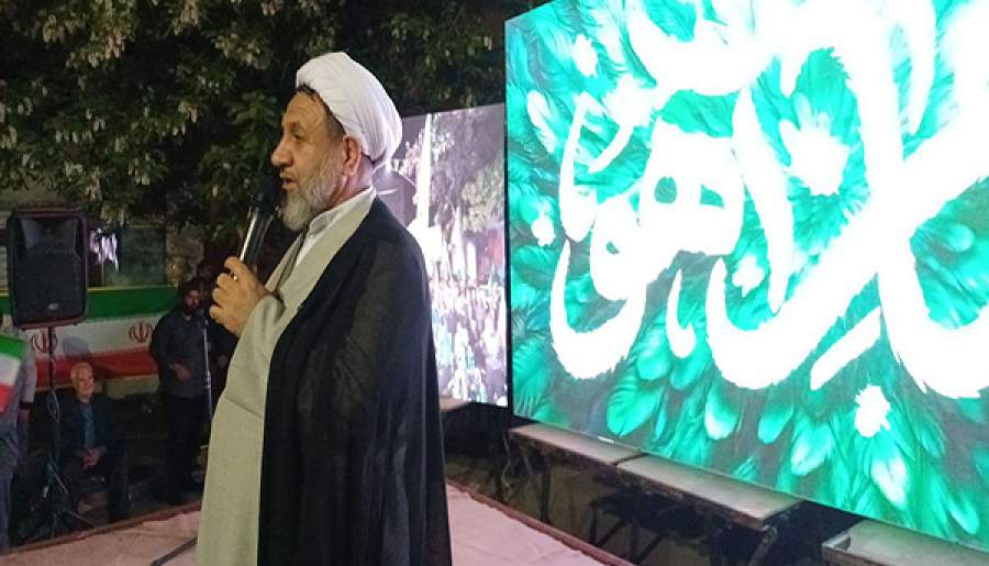 حفظ ۳ جبهه جنگ تحمیلی با ایستادگی مردم | اخبار استان کرمان