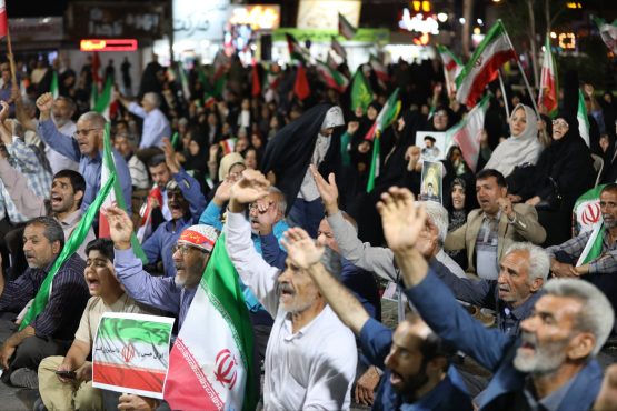 گزارش تصویری؛نود و یکمین شب گردهمایی مردم رفسنجان در حمایت از نیروهای مسلح | اخبار رفسنجان