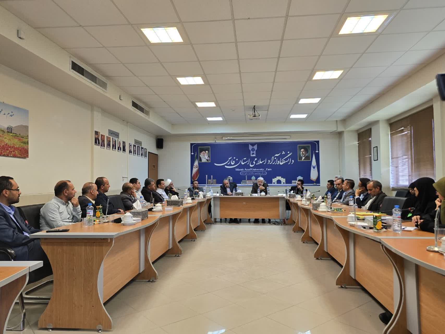 خون پاک رهبر شهید عامل شکست و خواری دشمنان آمریکایی صهیونی؛ ایران. آمریکا را در دنیا رسوا کرد