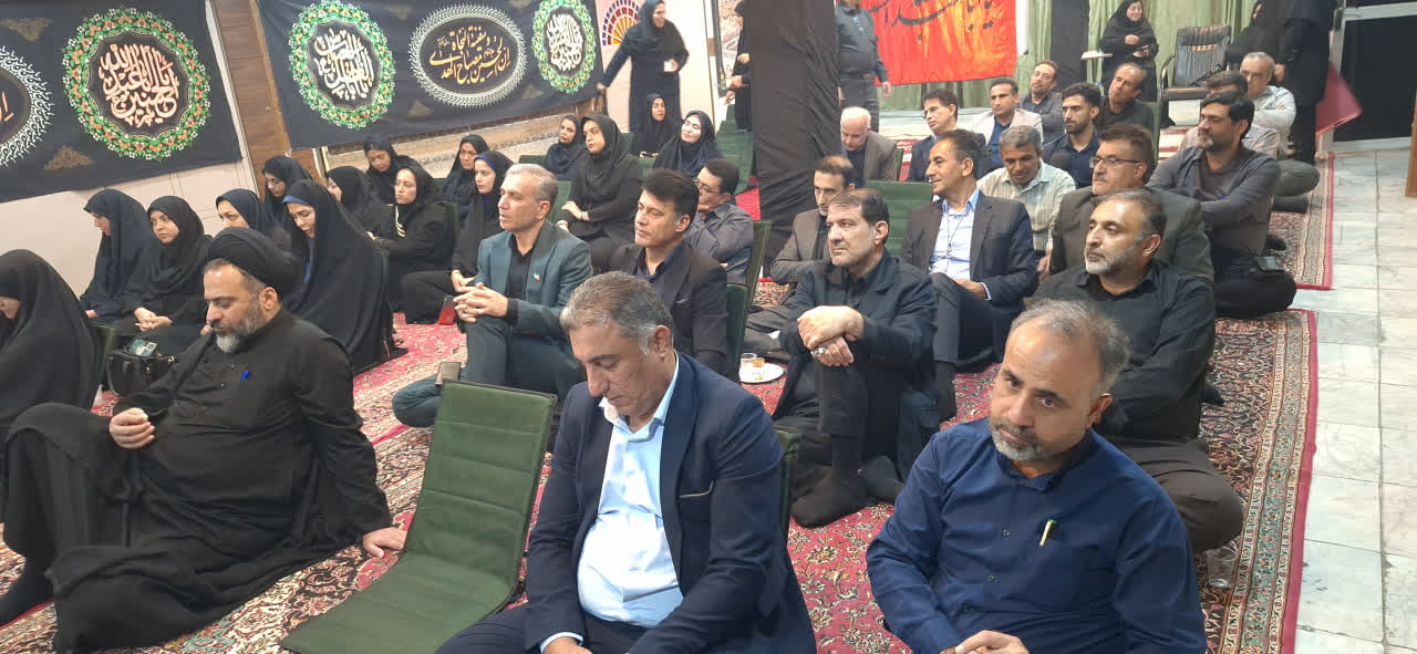 قرار عاشورایی خانواده بزرگ سما در بوشهر
