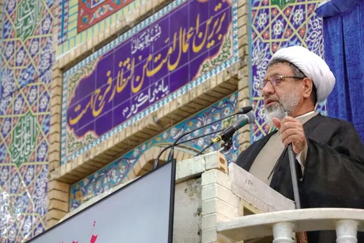 امام جمعه کرمان: نبرد نهایی با استکبار جهانی در «خیابان» رقم می‌خورد