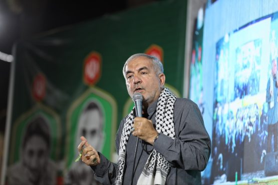 فرمانده دفاع مقدس:تنگه هرمز تحت کنترل ایران است/ تیم مذاکره‌کننده خائن نیست | اخبار رفسنجان