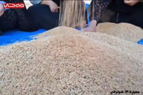 همزمان با ایام محرم و در مسجد الزهرا(س) کبوترخانعطر نان نذری در دستان زنان کبوترخان؛ روایتی از ایمان و خدمت در محرم | اخبار رفسنجان