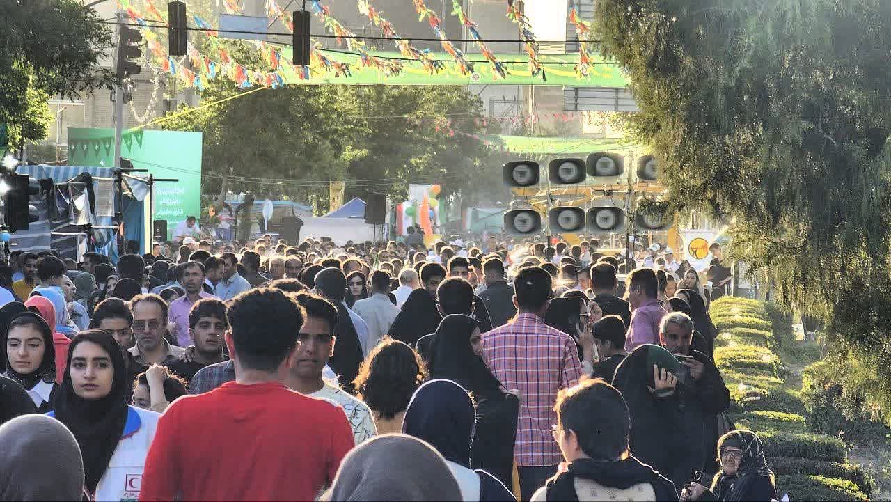برپایی ۴ موکب از دانشگاه آزاد شهرکرد در جشن بزرگ عید غدیر