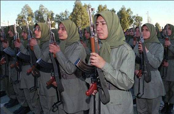 فیلم/ بهم ریختگی روحی در پادگان اشرف و سرکرده‌ی آنها